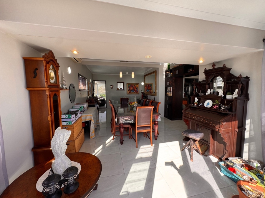 Commercial Property for Sale in Melkbosstrand Central Western Cape